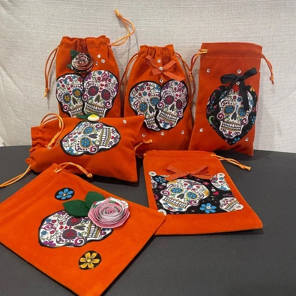 3 velvet sugar skull drawstring bags - Picture 3 of 4